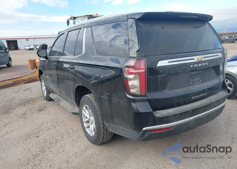 2021 Chevrolet Tahoe 4Wd Ls z USA, uszkodzony, nr VIN 1GNSKMED5MR293683